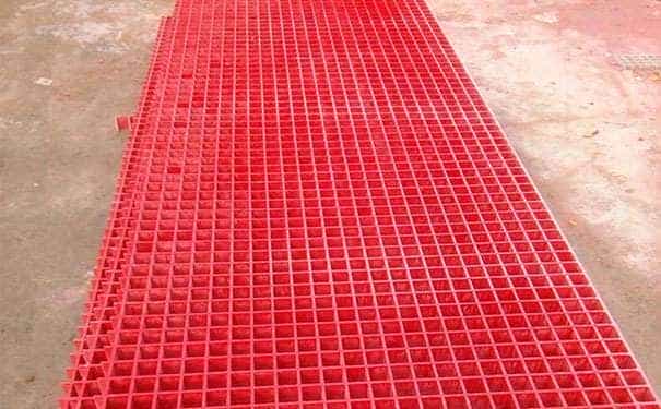 玻璃鋼格柵車位大小規(guī)格