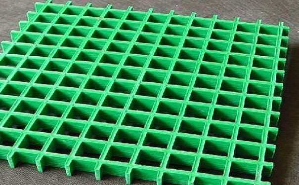 玻璃鋼格柵板制作機器