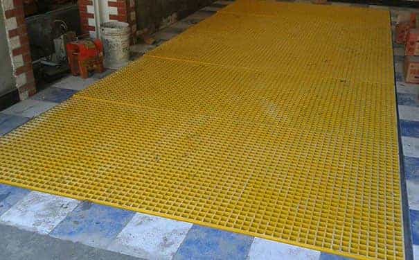 玻璃鋼格柵板生產自動設備